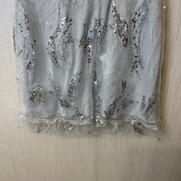 Lucy in the Sky Shimmering Silver Sequin Dress Size S - Picture 4 of 9